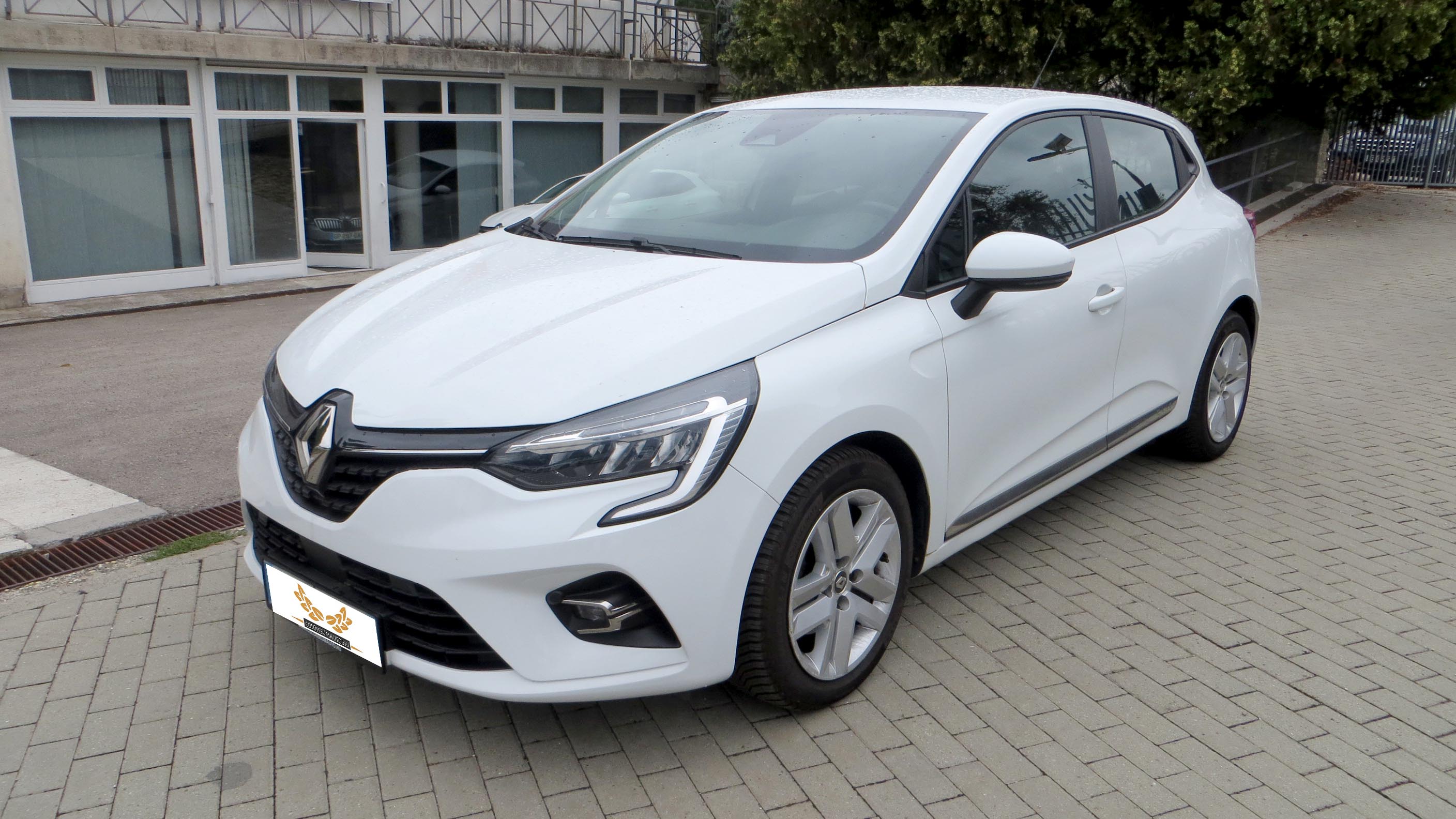Renault Clio V 1.5 BlueDCI 100LE 2022 GYÁRTÁS-KLÍMA-RADAR-NAVI-SÁVTARTÓ-3%THM